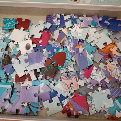 Trefl Disney Frozen Puzzle 160 pieces like new