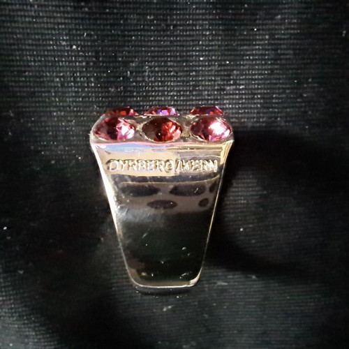 Dyrberg/Kern ring new with 15 large pink and fuchsia Swarovski crystals
