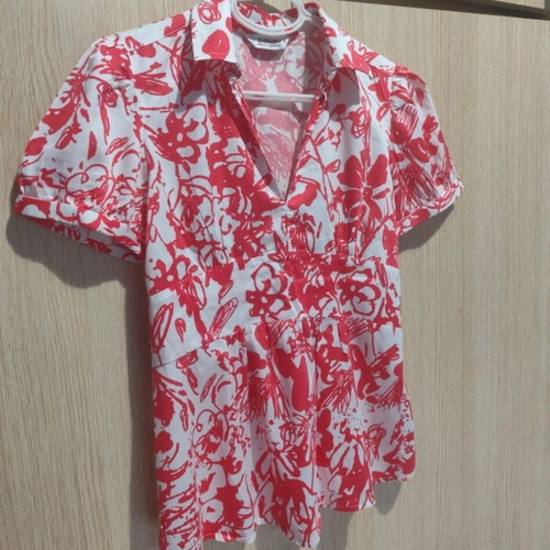 Sarah Lawrence women's short sleeve blouse used, white and red, size S