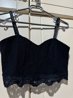 Evening lace crop top like new, black, size S