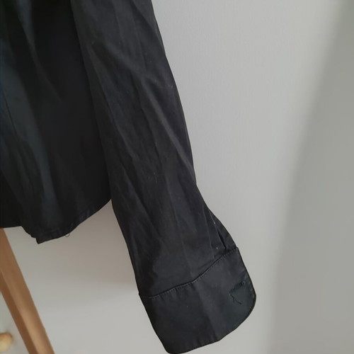 Women's black shirt like new, size S