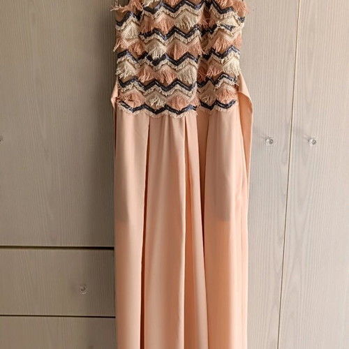 BSB Maxi Occasional Dress like new, beige and pink with fringes