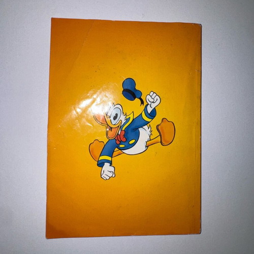 Donald 3 like new collectible comic