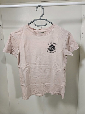 Pink t-shirt used, size S