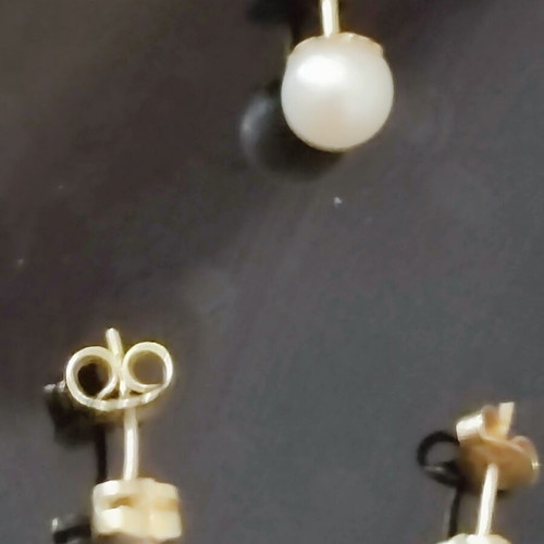 Women's earrings set with zircon heart studs and pearl stud, like new
