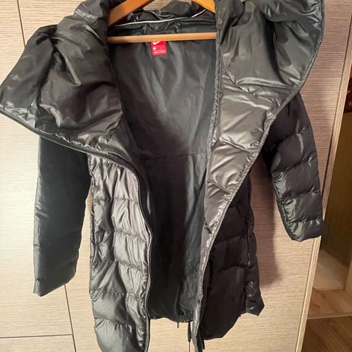 Nike puffer girl 146 cm black like new