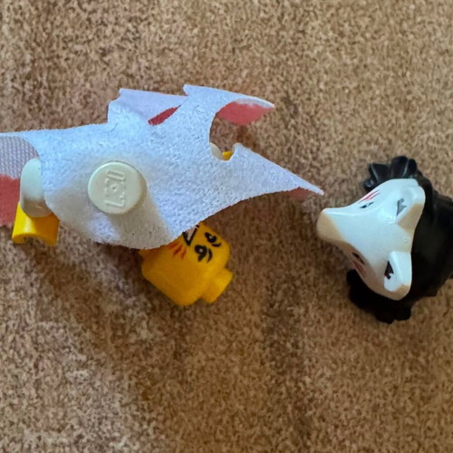 Lego Ninjago Akita and wolf minifigures