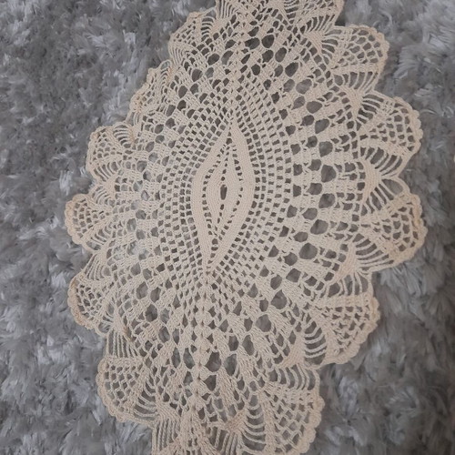 Set of 3 handmade placemats like new, ecru-beige