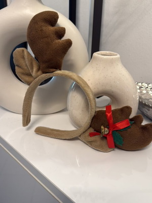 Reindeer Headband like new
