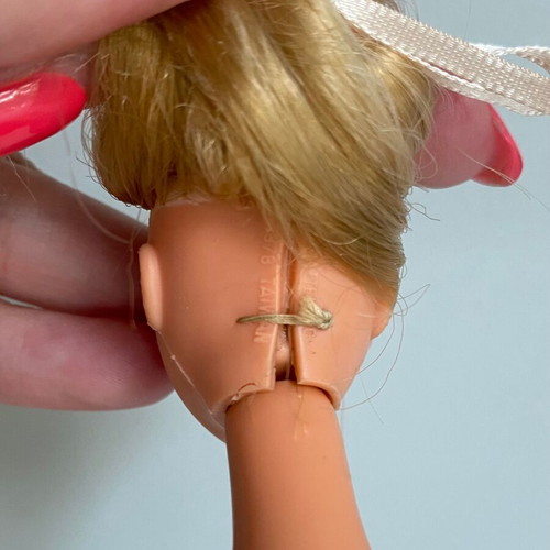 Vintage 1978 Kissing Barbie doll by Mattel used
