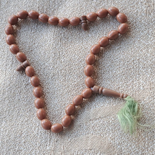 Komboloi with 35 beads like new, plastic, green tassel