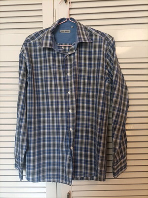 Men's shirt used size 40 blue and white