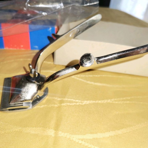 Boss Solingen vintage hair clipper new with replacement blade and spring