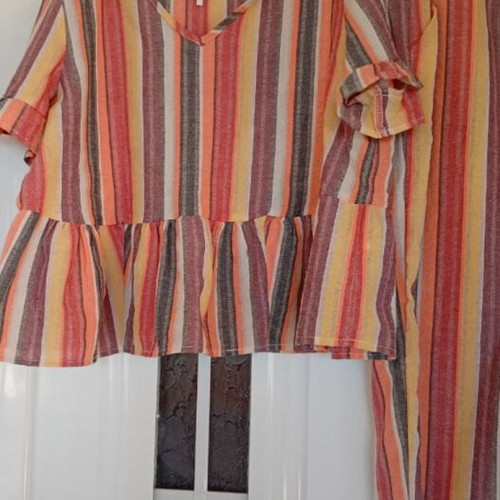 Emery Rose blouse and pants set like new, size Large