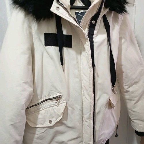 Bershka women's jacket white like new, size S
