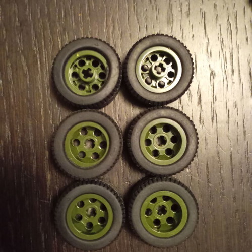 Lego wheels like new, khaki, pack of 6