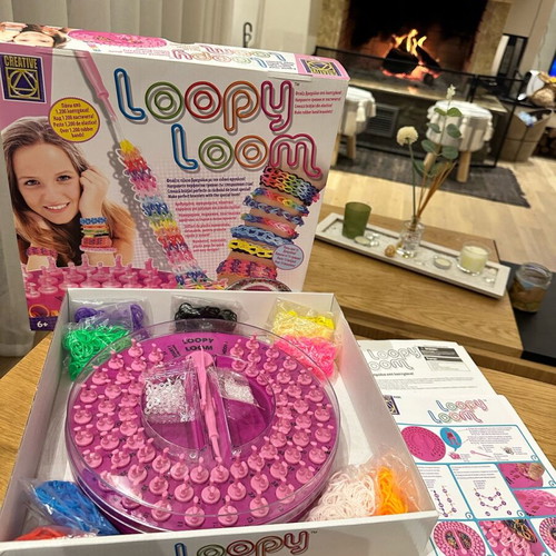 Loopy Loop bracelets with rubber bands on loom like new