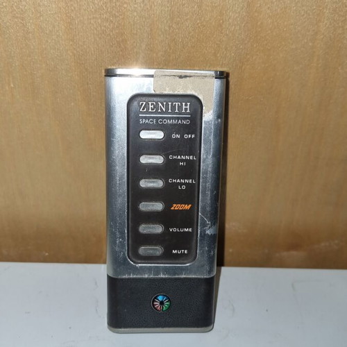 Zenith vintage remote control used, good condition