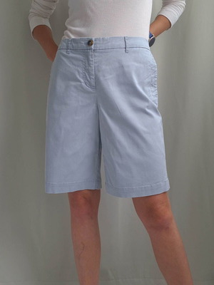 Boden women's chino shorts size XL W34, blue stretch