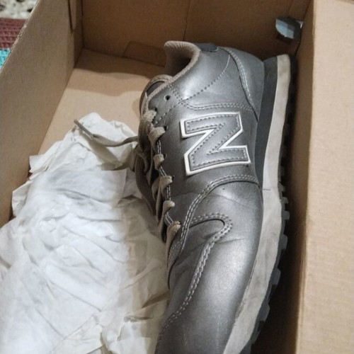 New Balance women's athletic shoes like new, brown multicolor size 39