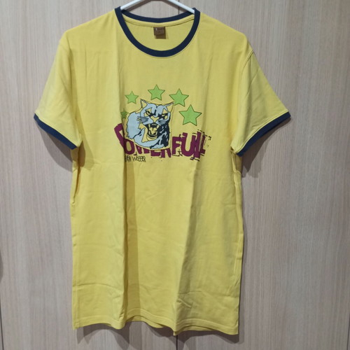 Tshirt yellow XL with front print like new, cotton fabric