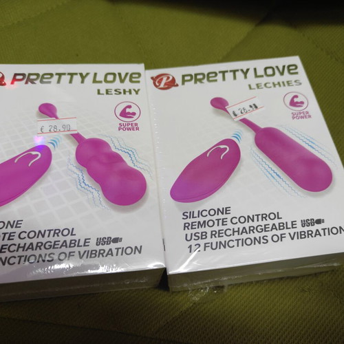 Vibrating eggs with remote control, pack of 2, new