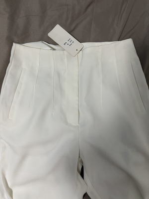 Women's white fabric trousers new with tag, size M