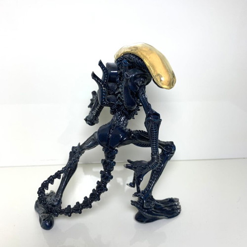 Mini Epics Alien Xenomorph statue used