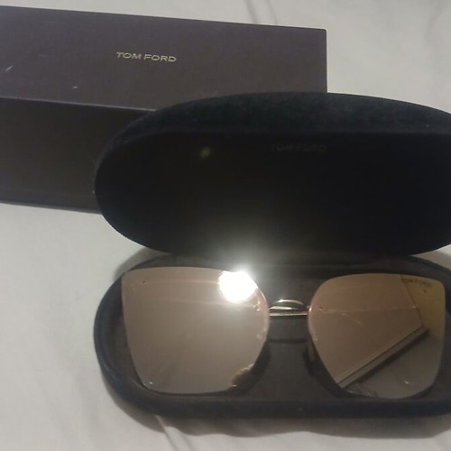 Tom Ford sunglasses like new, gold frame, pink orange lenses