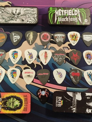 Guitar pick collection used, mainly Dunlop