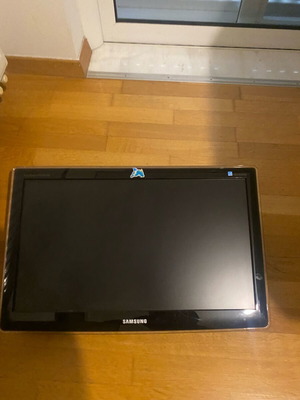 Τηλεόραση Samsung σαν καινούργιο, μικρή με δύο θύρες HDMI