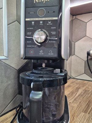 Ninja NC501EU CREAMi Deluxe παγωτομηχανή σαν καινούργιο