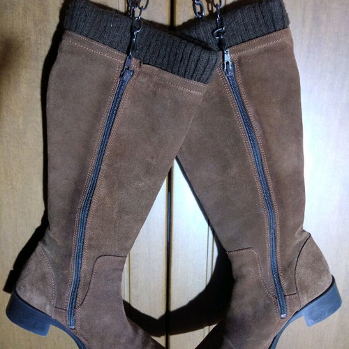 San Marina women's suede brown boots like new, size 38