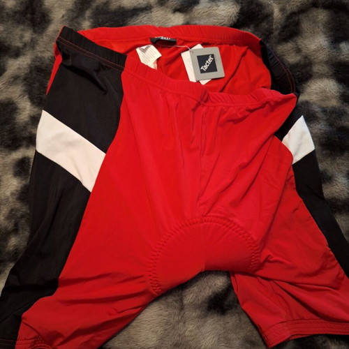 Cycling shorts new, 2 pieces red XL and gray M