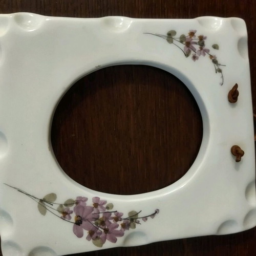 Vintage ceramic frames two pieces like new