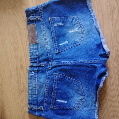 Denim shorts like new, size medium, blue