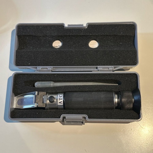 ATC Refractometer for Wine Making with Automatic Temperature Control 101390 new