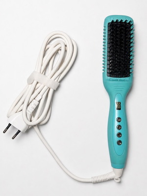 Moroccanoil Smooth Style Ceramic Heated Brush like new