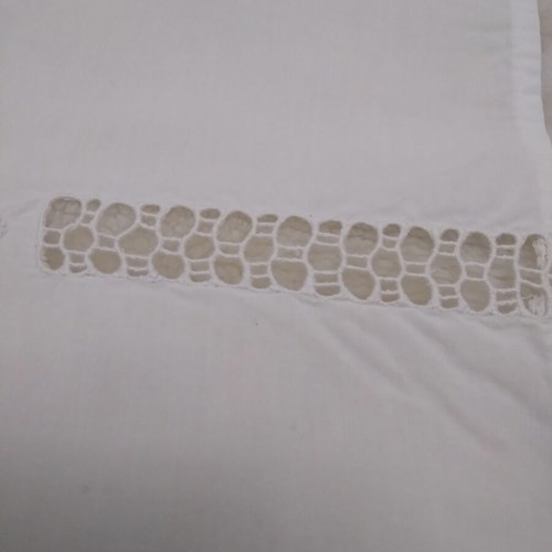 Cutwork table linen handmade like new, 39x54 cm