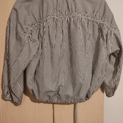 Shirt that can be worn as a jacket new, size S