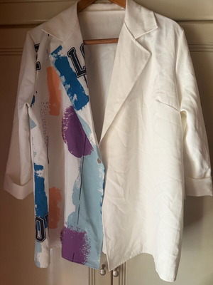 Jacket like new, size 5XL