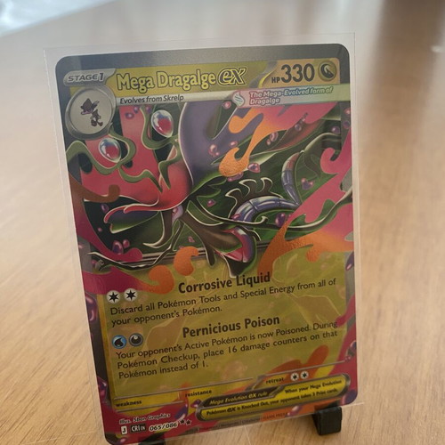 Mega Dragalge EX Pokemon card like new