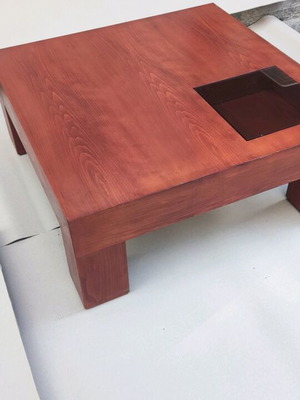 Coffee table like new, dimensions 100x100x40 cm