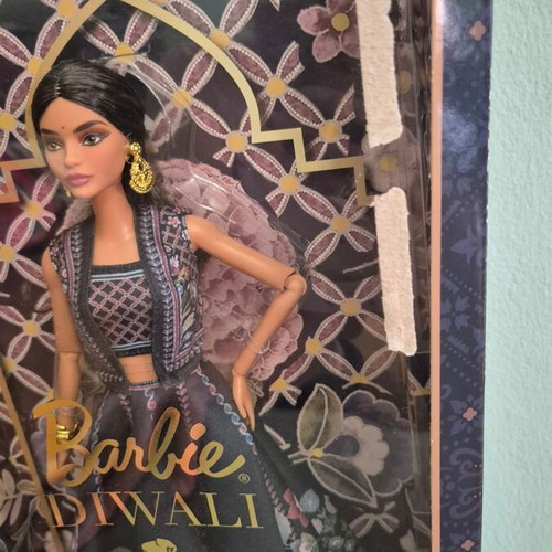 Barbie Collector Diwali doll new