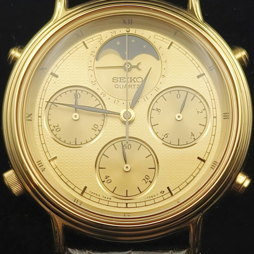 Seiko 7A48-702A Moonphase Quartz Chronograph vintage watch