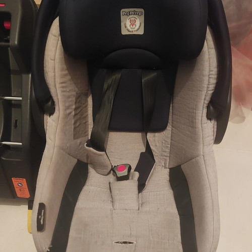 Peg Perego baby car seat with 2 gifts