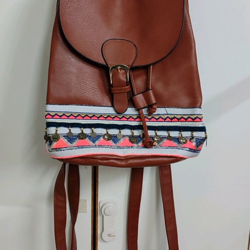 Backpack bag brown multicolor like new