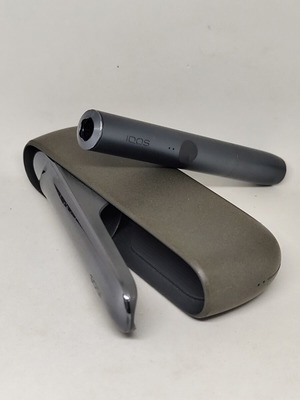 IQOS ILUMA device Pebble Grey like new with charging cable