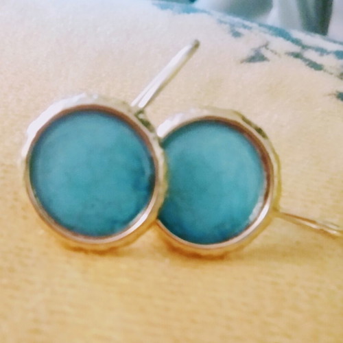 Metal earrings new with turquoise stone