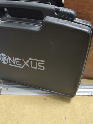 Nexus LX 4 Wireless Guitar System like new